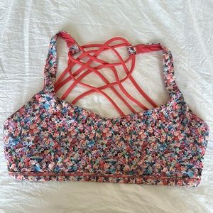 Lululemon free to be wild